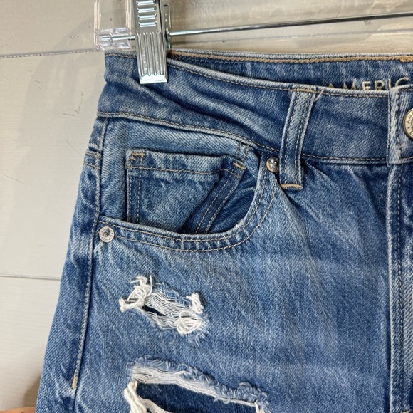 American Eagle | Women's Mom Straight Jean Size 2 - Picture 6 of 14